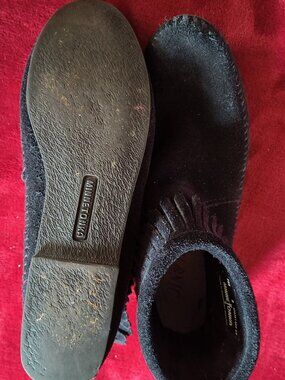 Women's Minnetonka Moccasin Back Zip Hardsole Fringed Boot 8M UC